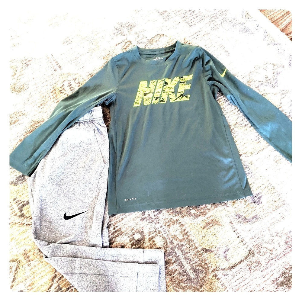 Nike Dri Fit pants with shirt